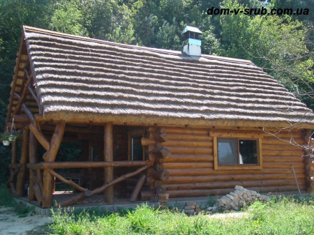 Log buildings under construction_13